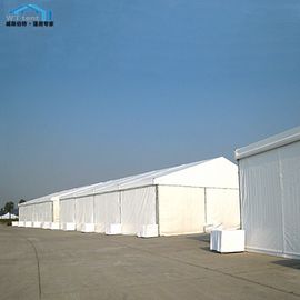 Famoso provisório resistente do armazém, barracas dadas forma do armazenamento comercial do PVC